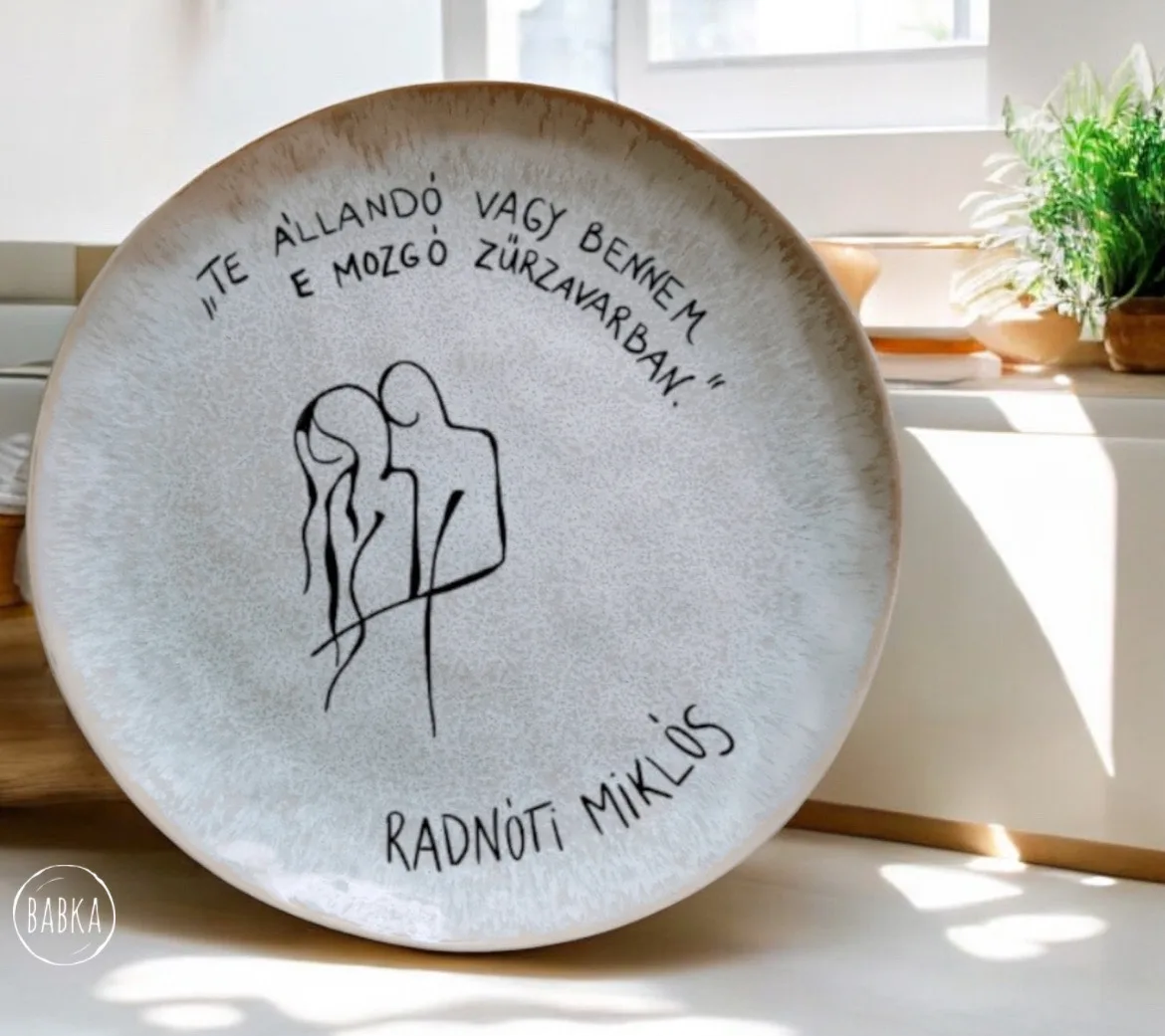Radnóti (Te állandó vagy bennem, e mozgó zűrzavarban.)