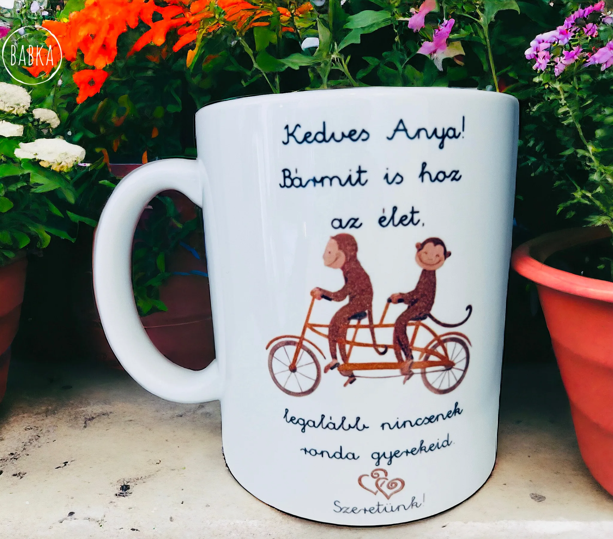 Maki tesók (kettes) (Anya)  (Legalább nincsenek ronda gyermekeid)