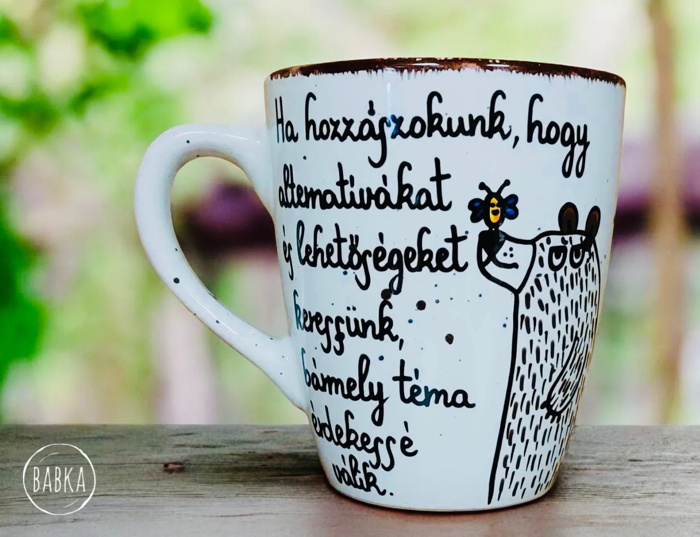 Bármely téma érdekessé válik (bögre)