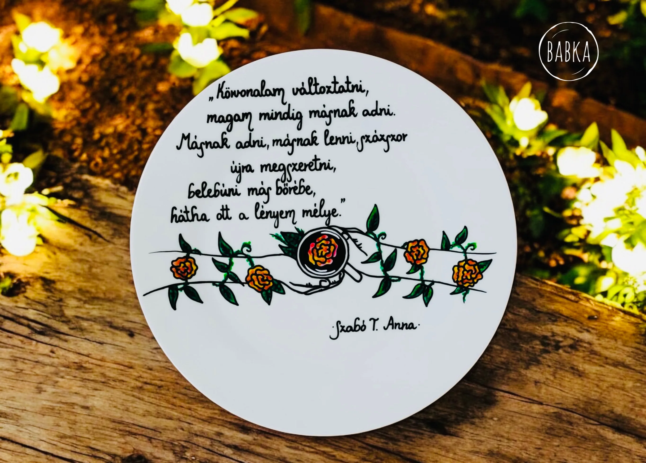" Körvonalam változtatni" tányér