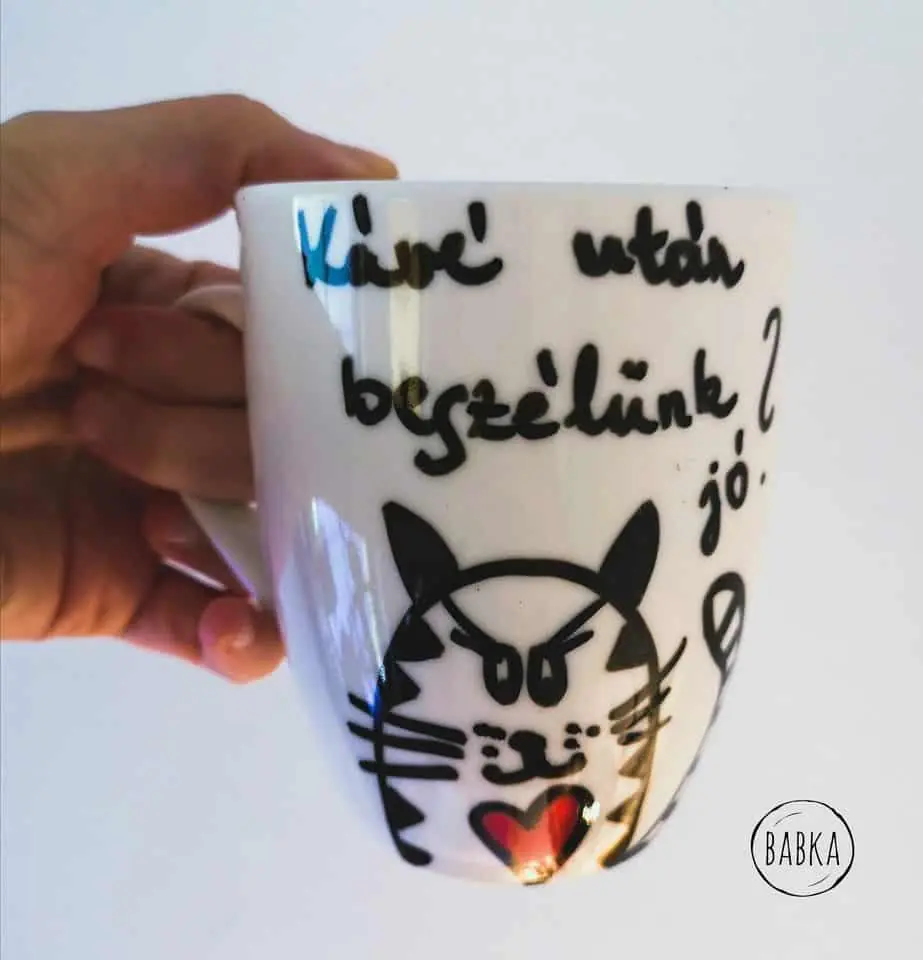 Kávés bögre (mérges cica)