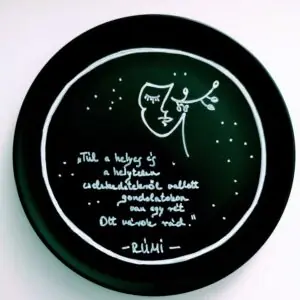 Rúmi tányér (fekete)