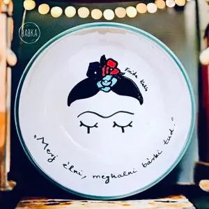 Frida tálka ("Merj élni, meghalni bárki tud.")