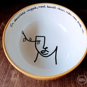 Derűlátó tálka