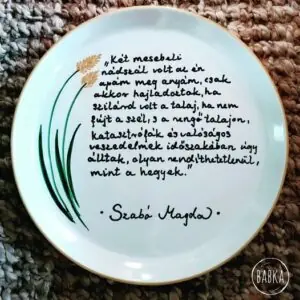 Szabó Magda tányér