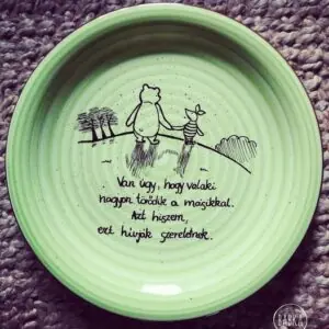 Micimackó tányér - szeretet