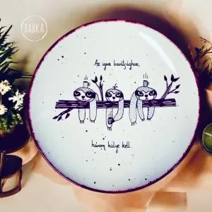 Lajhár (igaz) barátság tányér