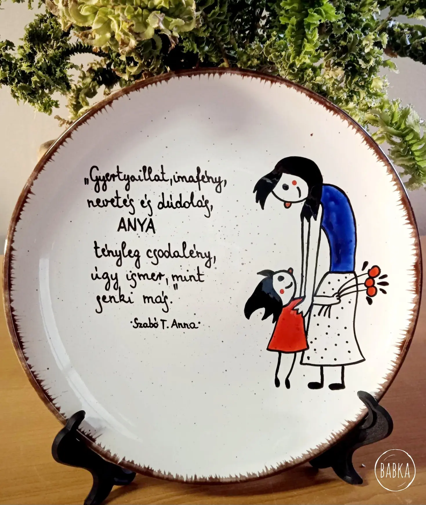 Anya tányér kislánnyal (21cm)