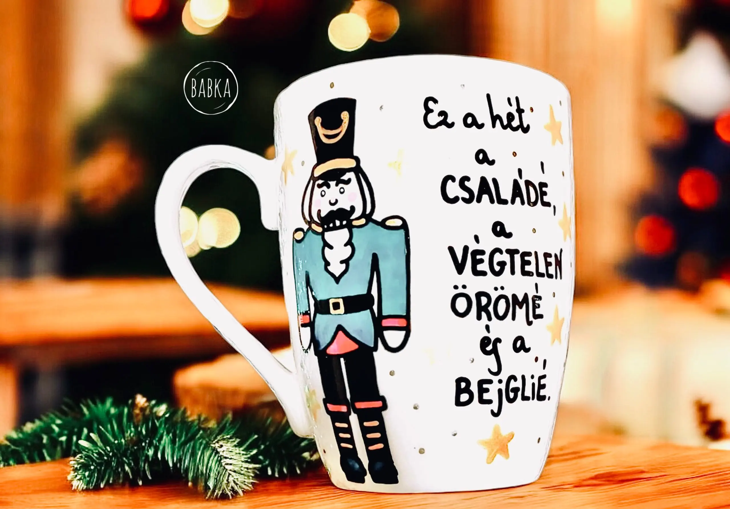 Diótörő bögre