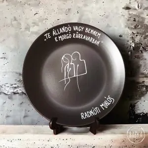 Radnóti ( "Te állandó vagy bennem e mozgó zűrzavarban.")