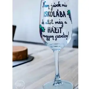 Házi boros (Nem járok már iskolába, de attól még a házit nagyon szeretem!)