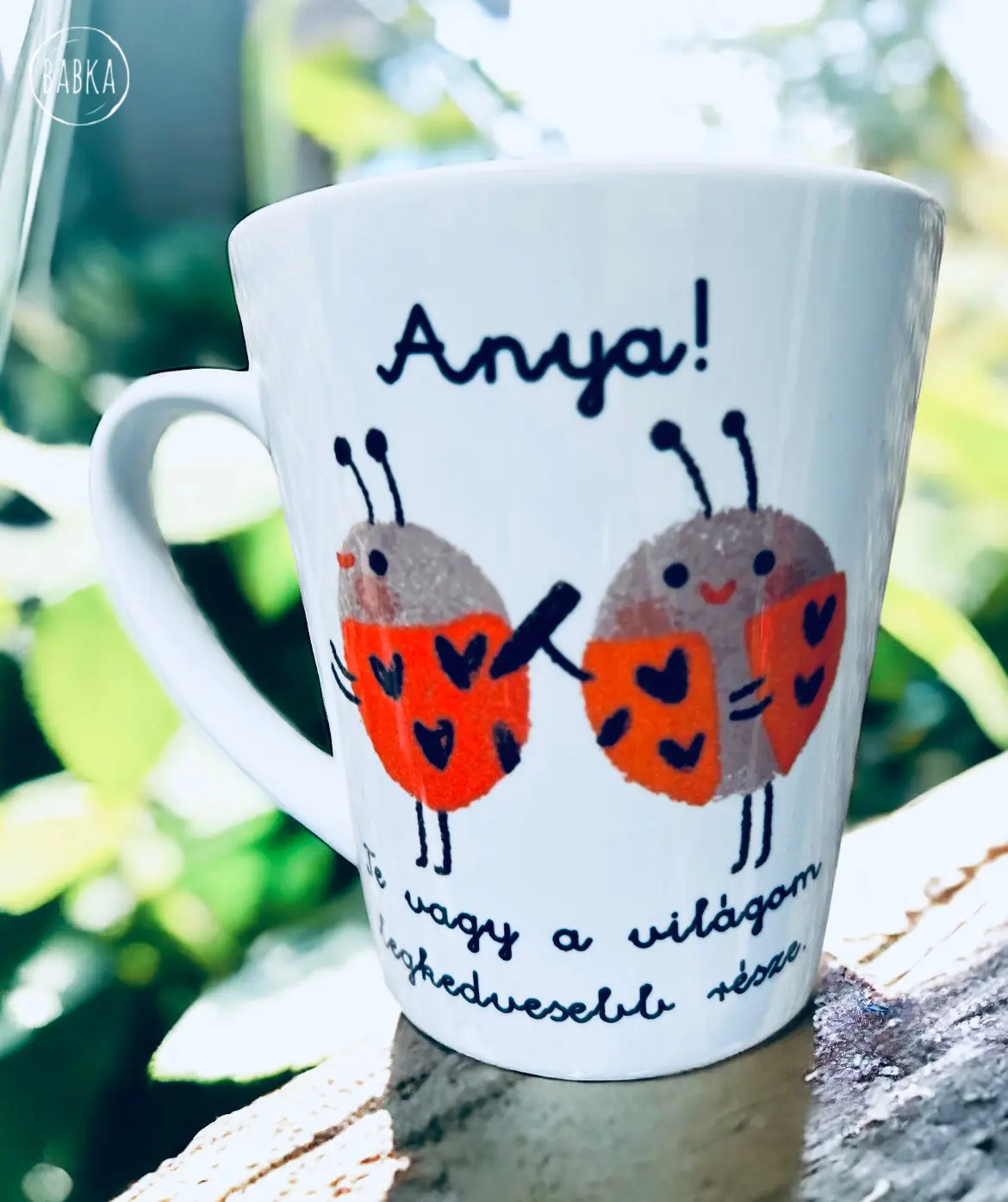 Katica (Anya) (tejeskávés) (Te vagy a világom legkedvesebb része.)