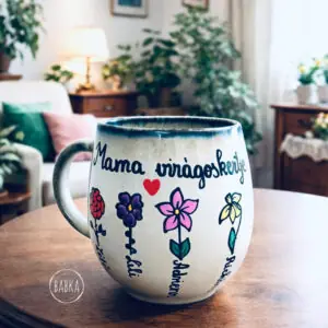 Mama virágoskertje bögre (4dl) (a virágok száma és a nevek variálhatóak.)