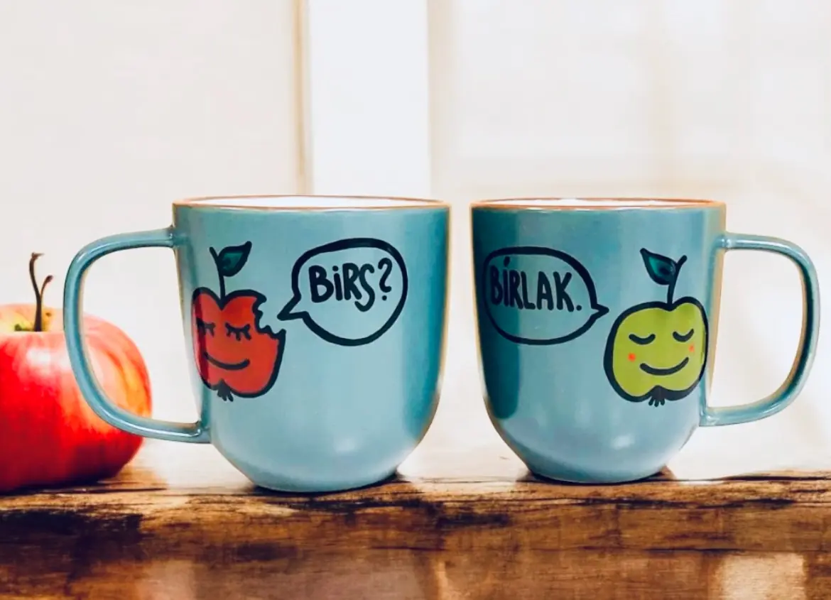 Birs?- Bírlak. (páros bögre)