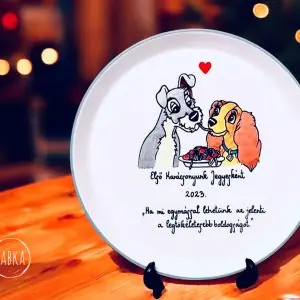 Susi és Tekergő (tányér) (a szöveg módosítható)