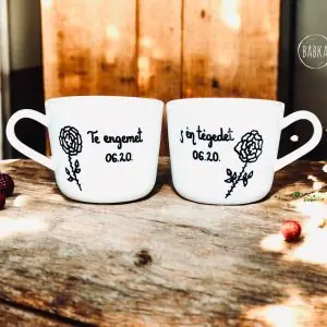 Páros csésze (Te engemet, s én tégedet) (a dátum variálható)