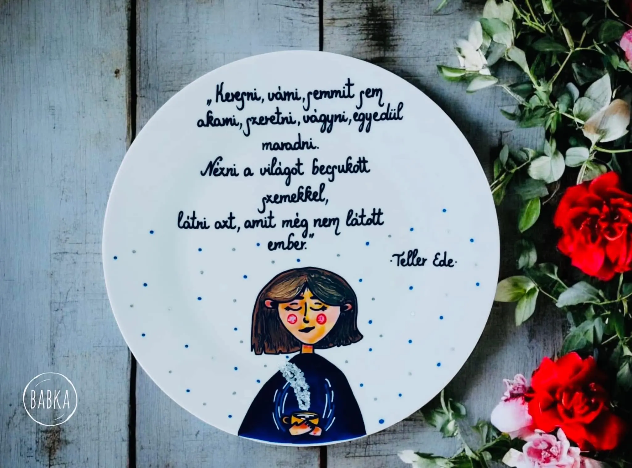 " Semmit sem akarni" tányér