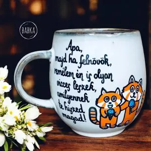 Apa bögre (vöröspanda)